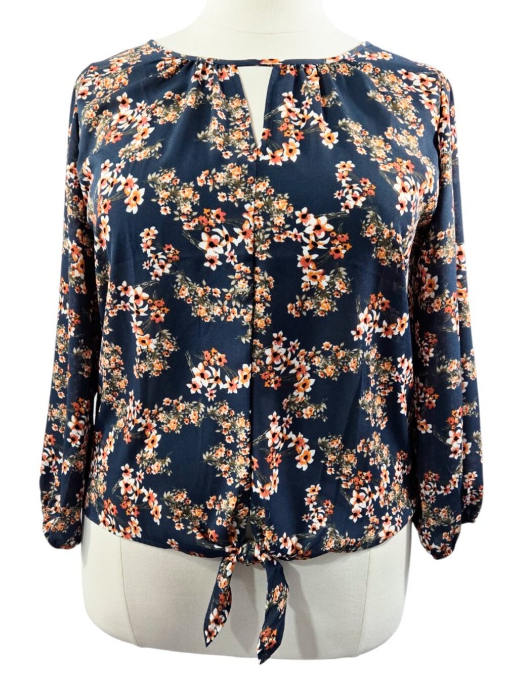 Beacon NWT Casiya Dark Blue Floral Tie Front Popover Blouse Romantic Stitch Fix